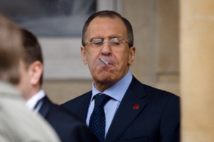 Uğursuz səfər: Lavrov yenə İrəvanda `şou` göstərdi - ŞƏRH